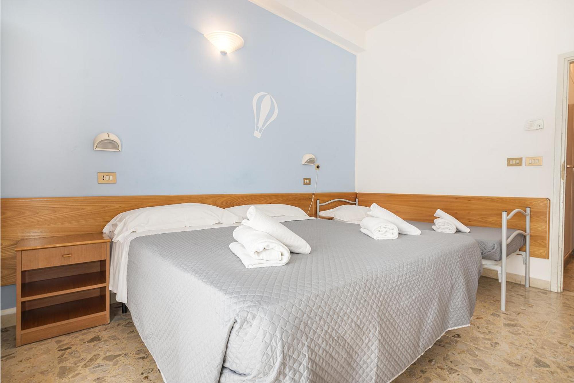 Hotel Santiago Rimini Ngoại thất bức ảnh