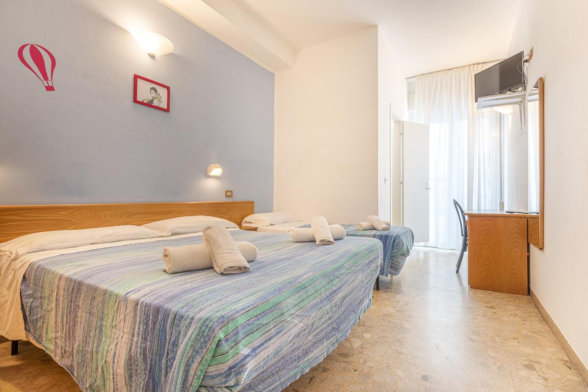 Hotel Santiago Rimini Ngoại thất bức ảnh